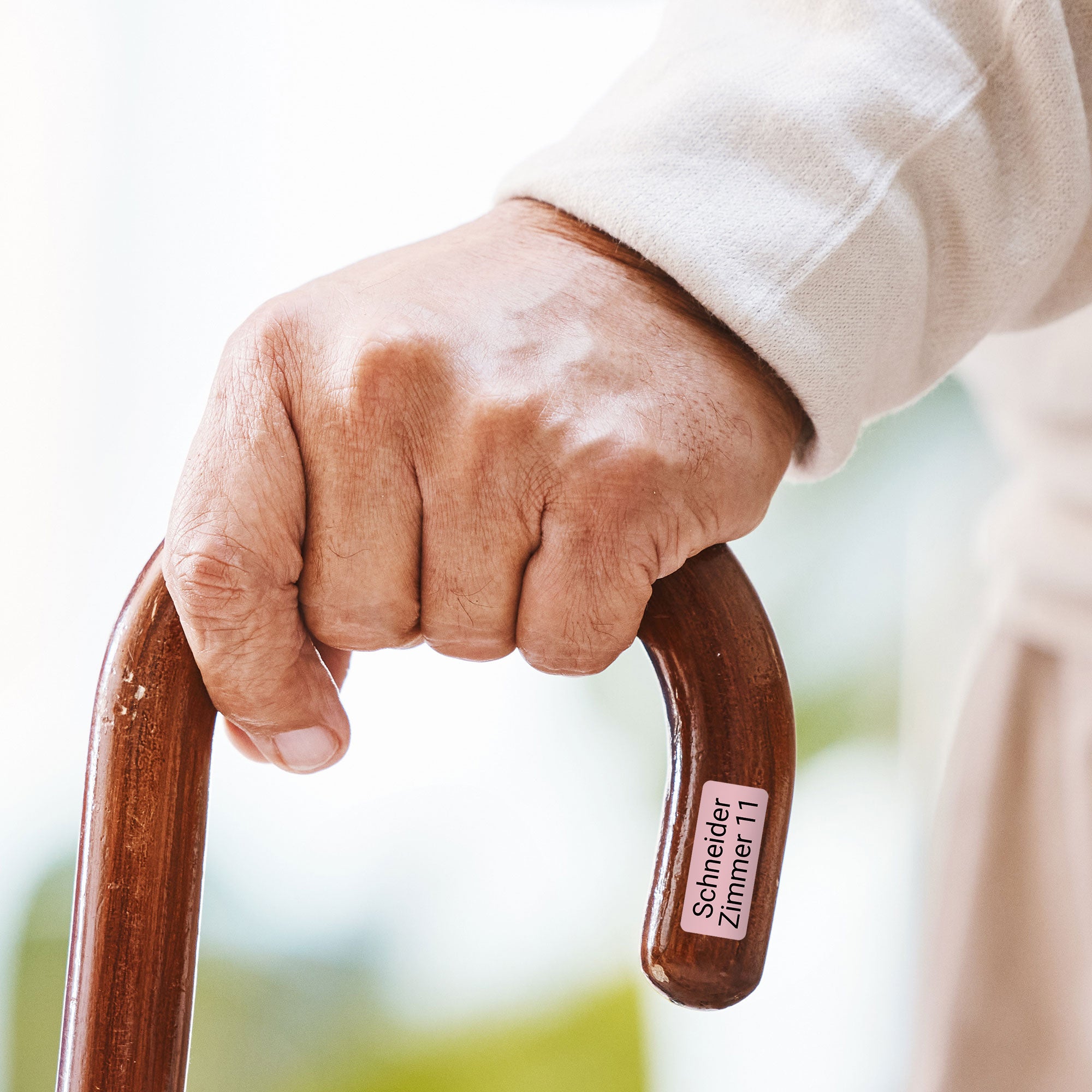 Kleine Namensaufkleber 2-zeilig für Senioren (225 Stück 30x13 mm) - kinder-druckerei.de