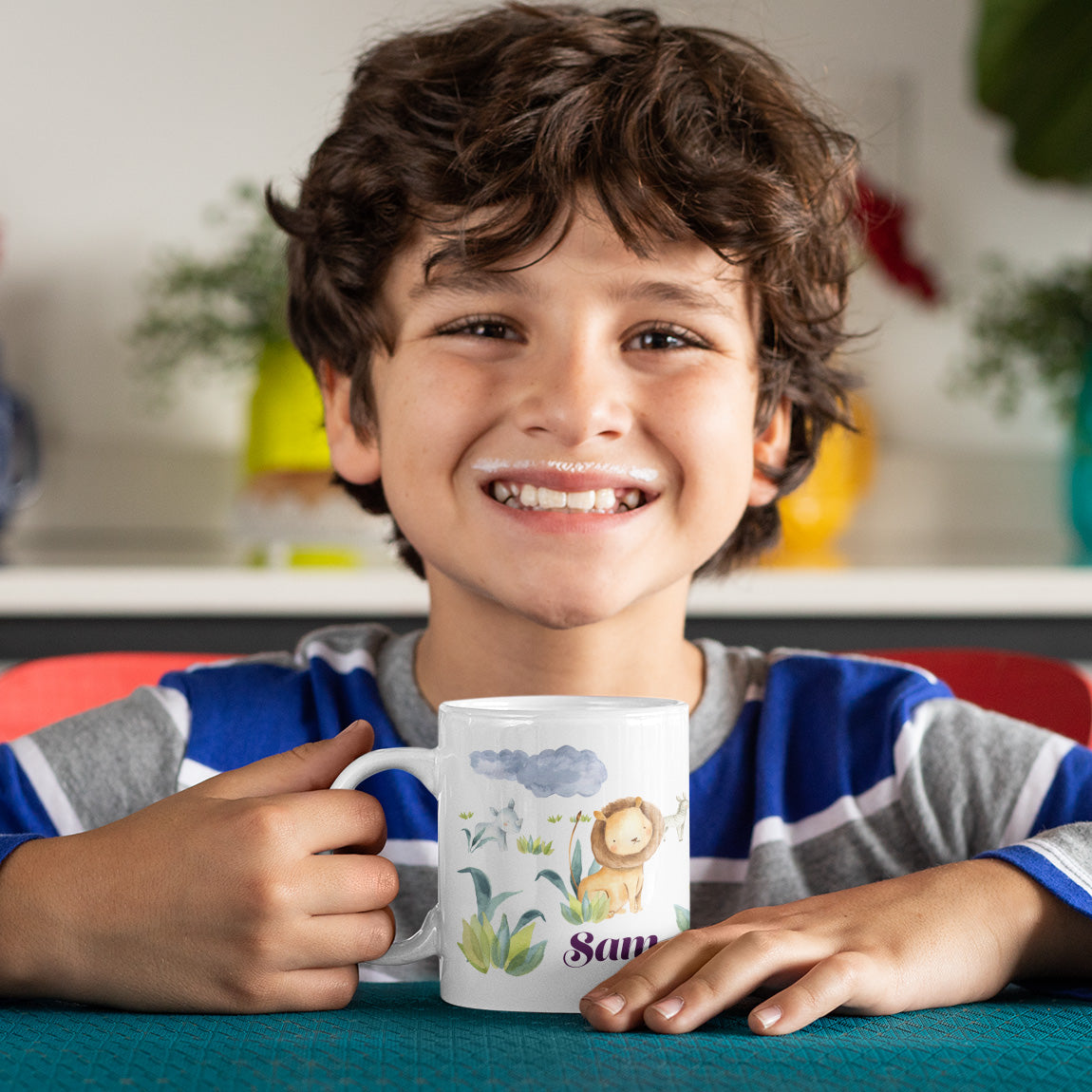 Personalisierte Kindertasse mit Namen – verschiedene Aquarell-Welten - kinder-druckerei.de